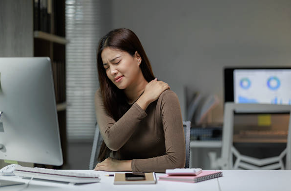 How To Relieve Neck Pain for Office Workers blog photo